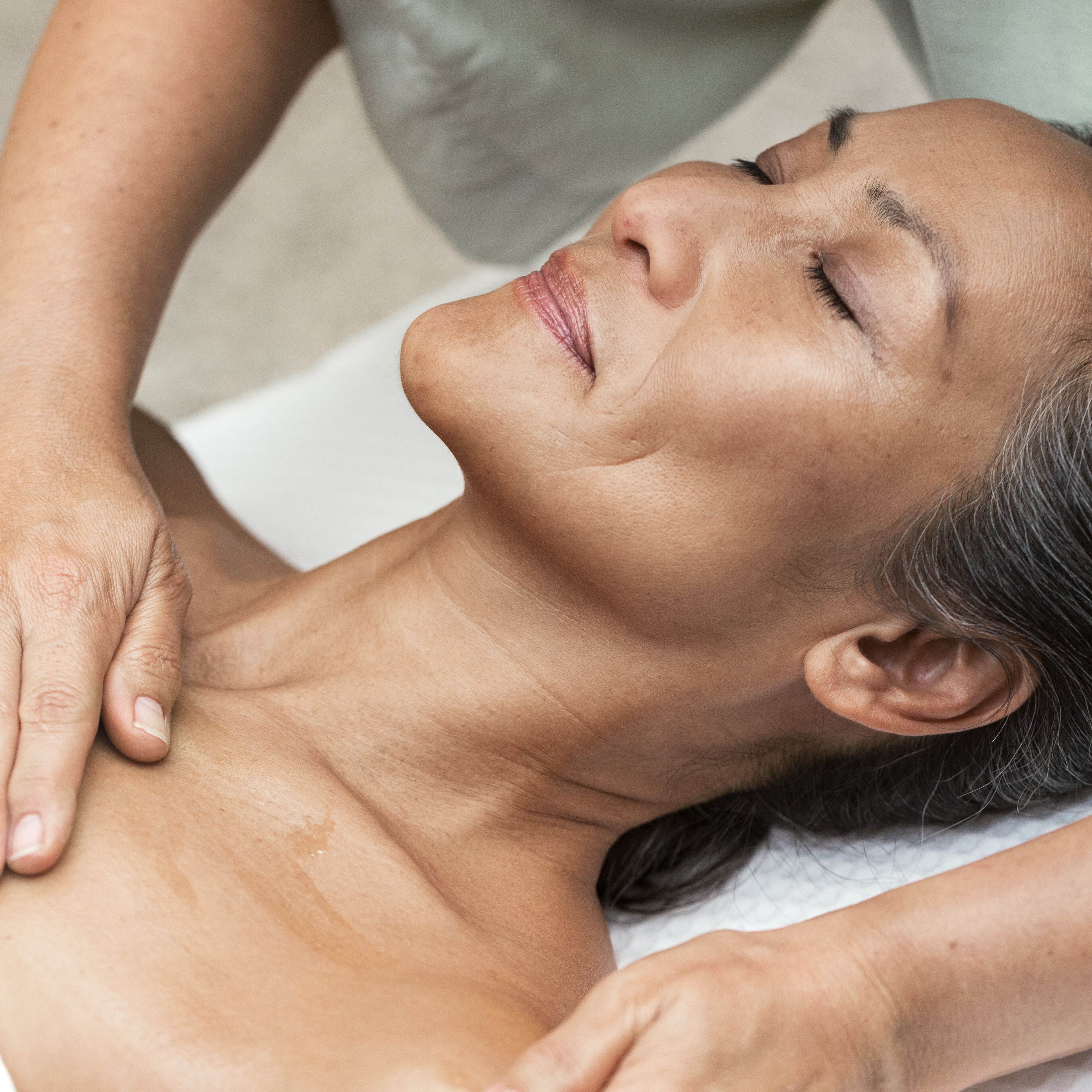 Dr. Hauschka Entspannende Behandlung