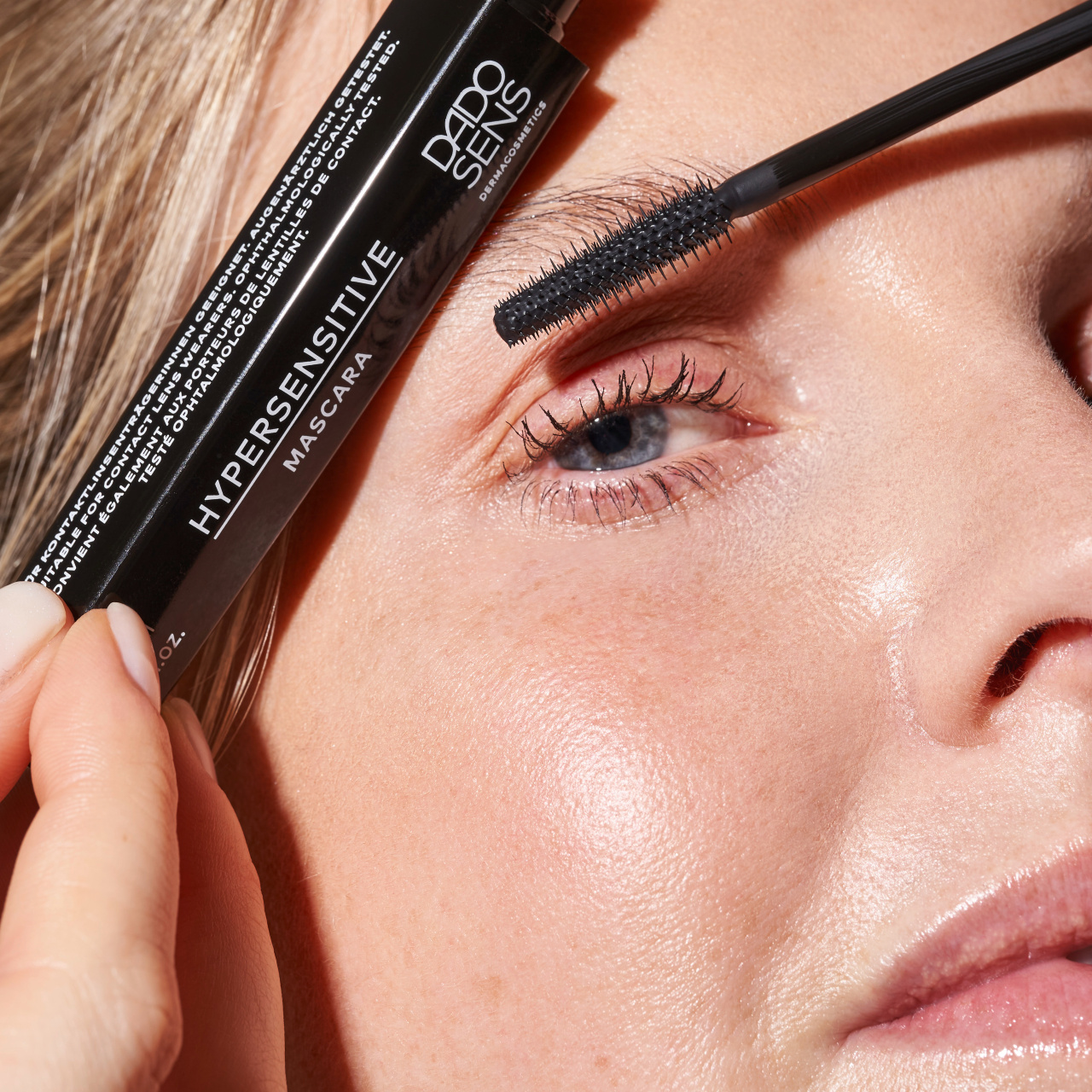 HYPERSENSITIVE-MASCARA-black