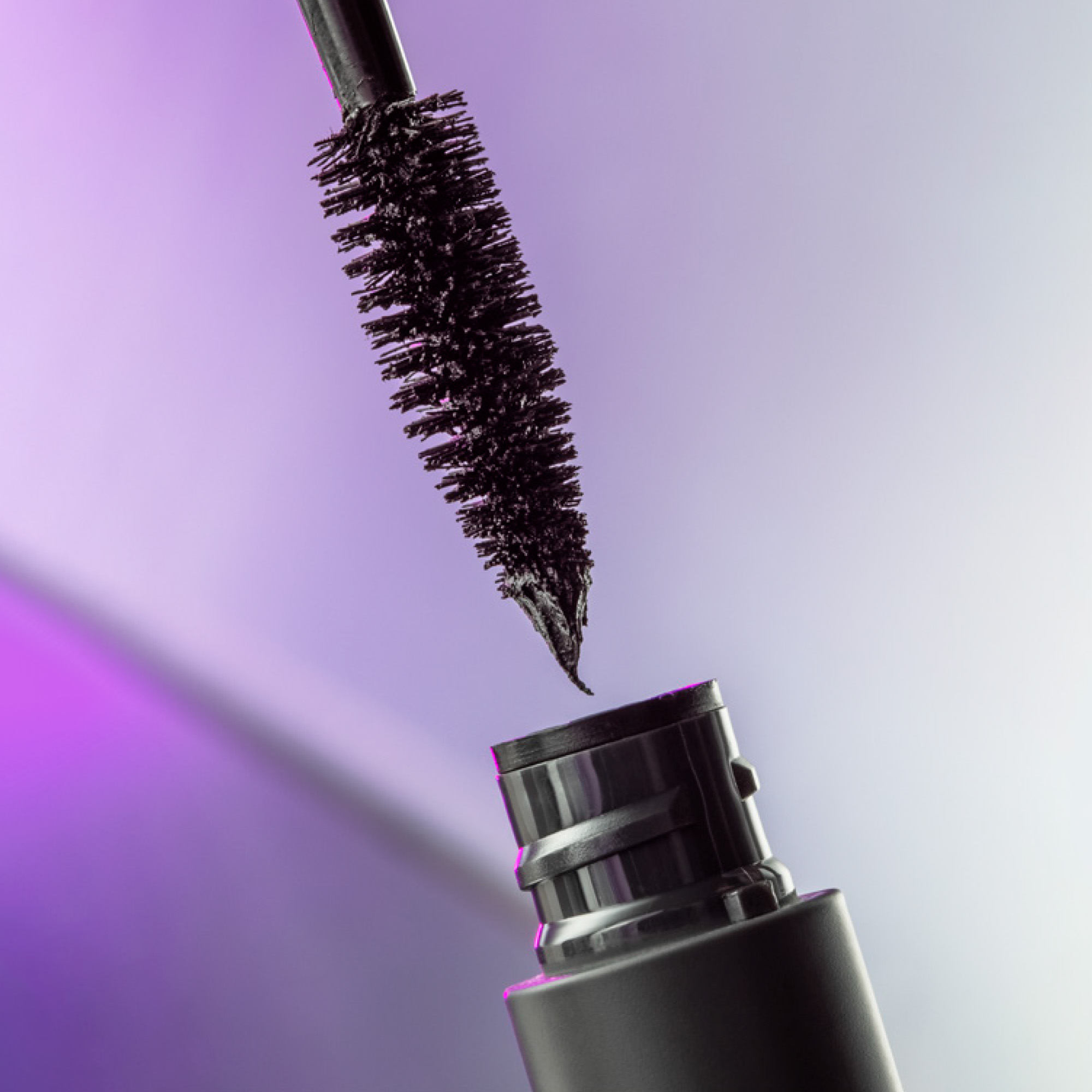 COME CLOSER Infinite Lash Mascara