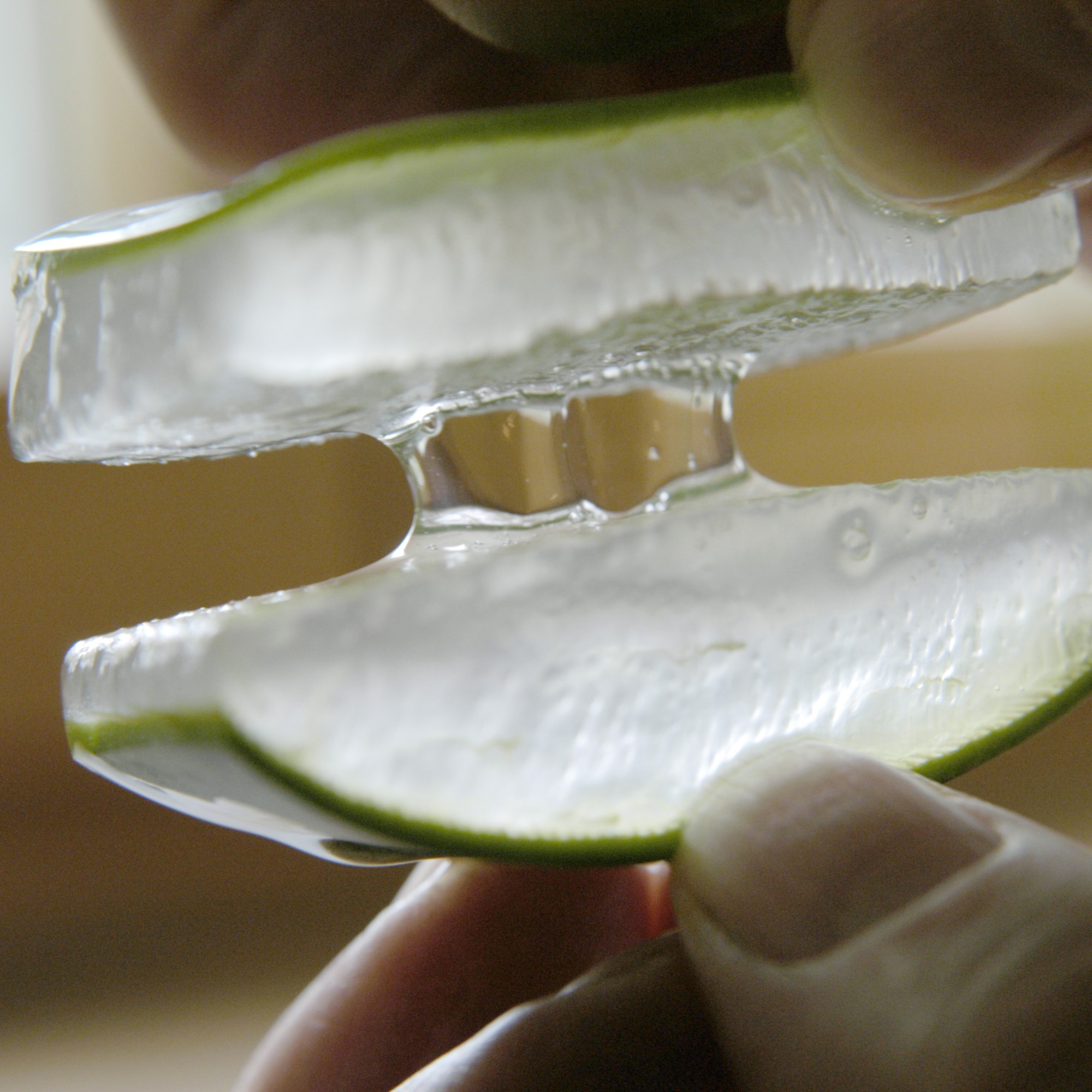 Pharmos Moisture & Relax