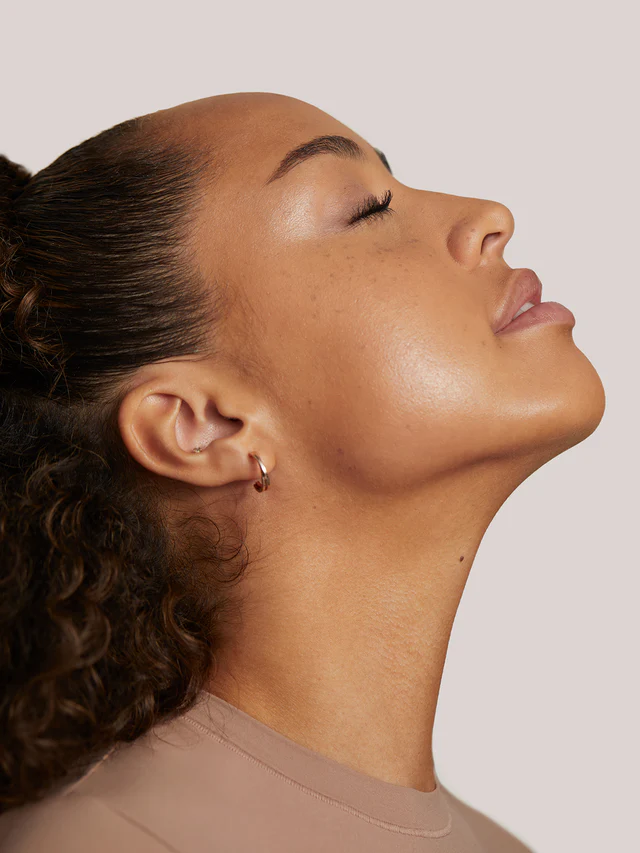 SF7 Catalina - TRUE SKIN SERUM FOUNDATION